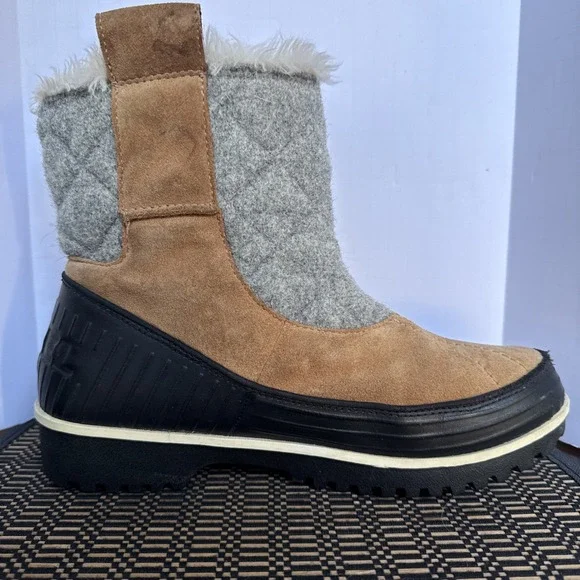 Sorel Brown and Gray Winter Boots - Picture 7 of 13